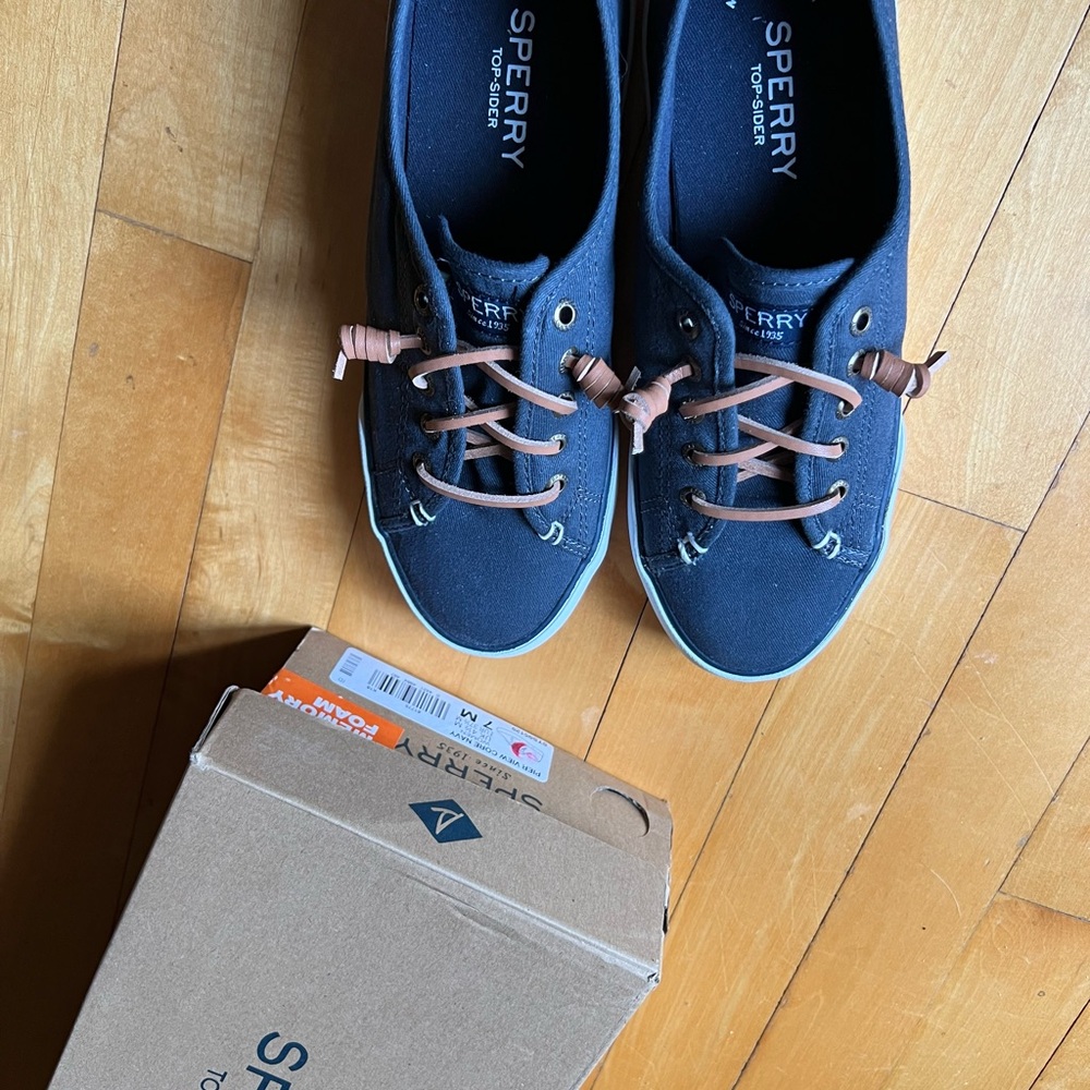 Women’s Sperry Top-Sider Pier View Navy Canvas Shoes Size 7M